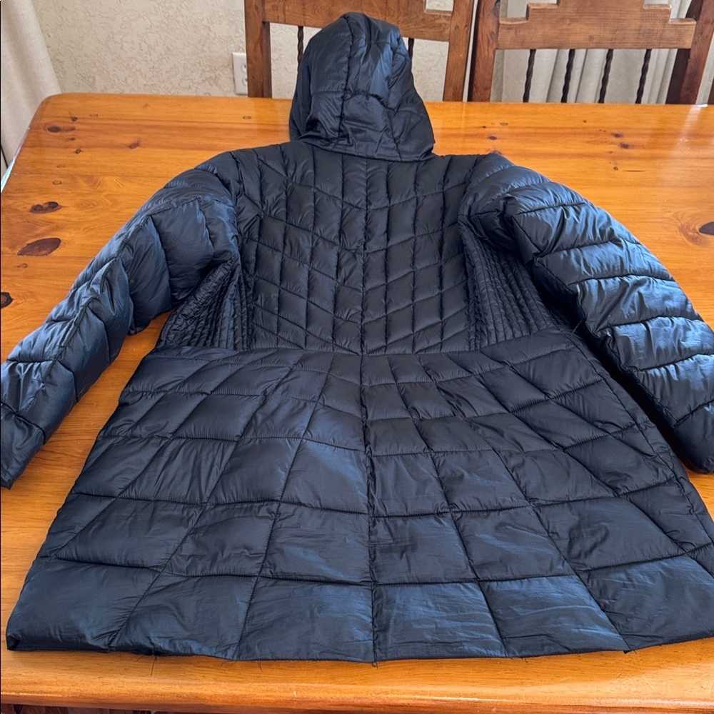 Lane Bryant Black Puffer Coat with Hood and pair of Spyder Gloves - Picture 8 of 15